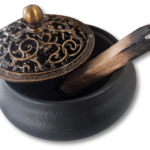 Räucherschale mit Palo Santo